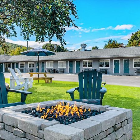 Top Notch Inn Gorham Bagian luar foto