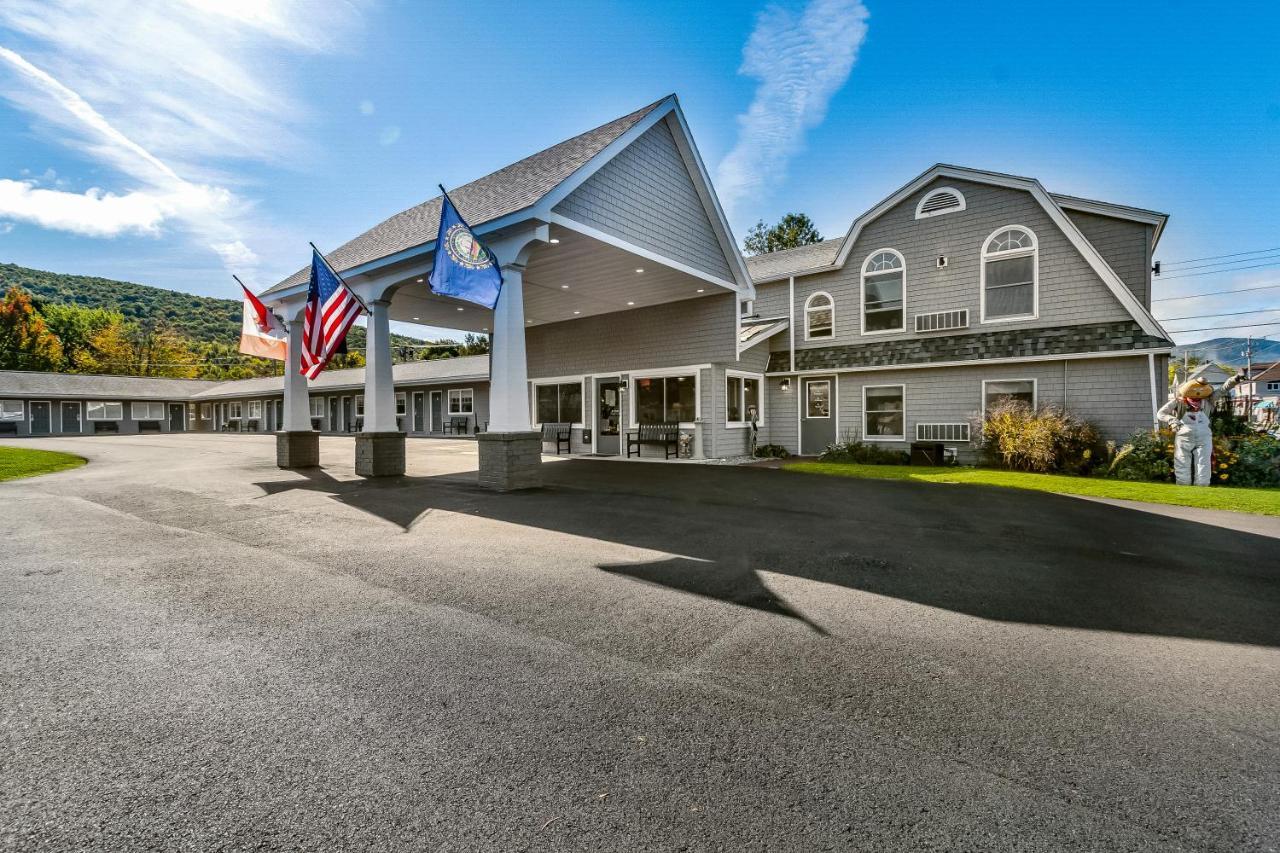 Top Notch Inn Gorham Bagian luar foto