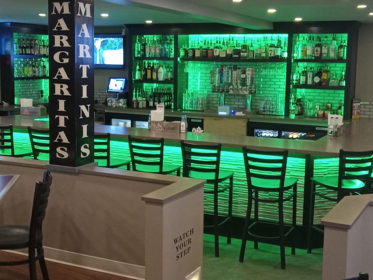 Top Notch Inn Gorham Bagian luar foto