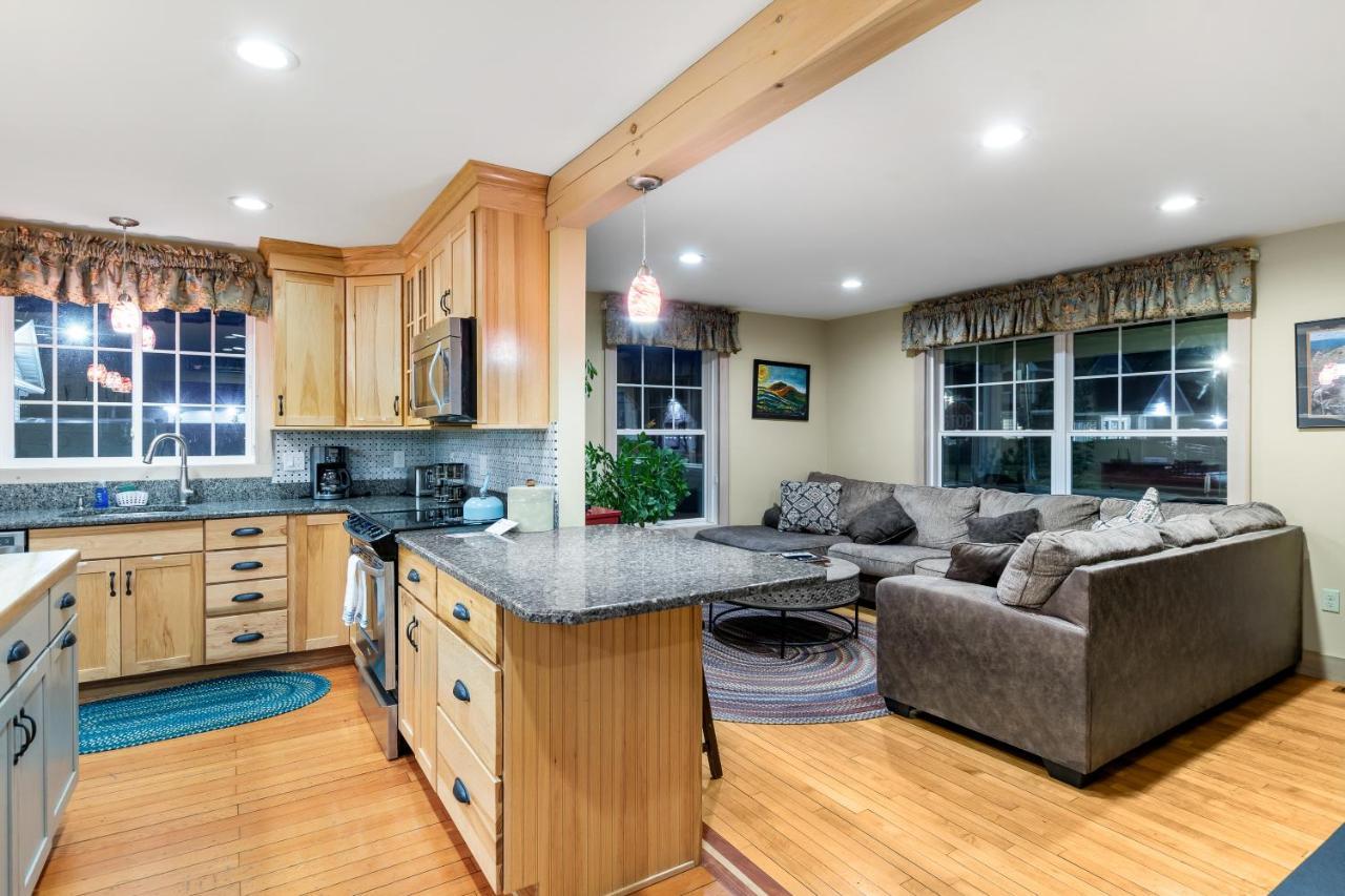 Top Notch Inn Gorham Bagian luar foto