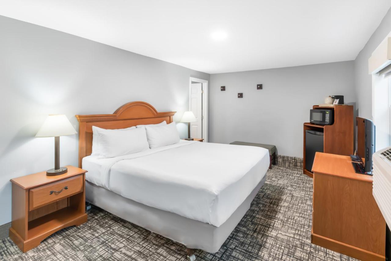 Top Notch Inn Gorham Bagian luar foto