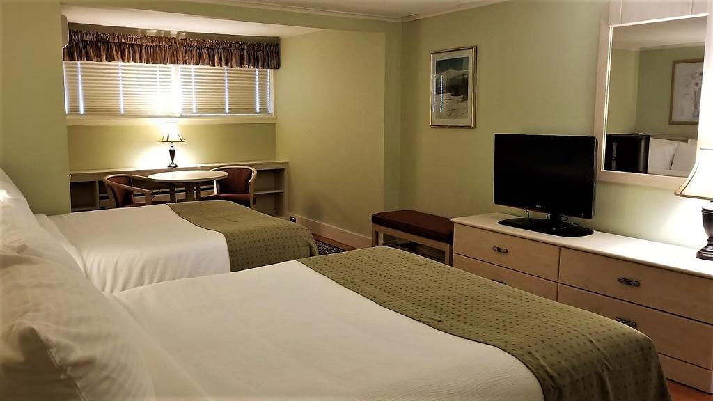 Top Notch Inn Gorham Bagian luar foto