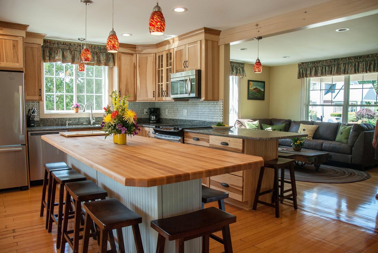 Top Notch Inn Gorham Bagian luar foto
